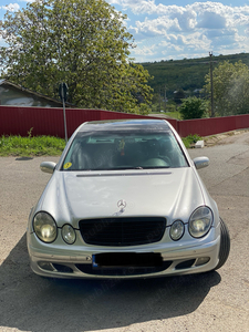 Mercedes E220