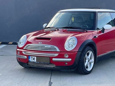 Mini Cooper S 1.6I 2004 Cutie Manuala 6+1 Viteze