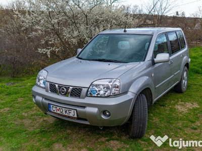 Nissan x-trail T30 2.2 2004 136 cp