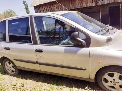 Vand fiat multipla