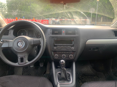 DE VÂNZARE VW JETTA 1.6 TDI