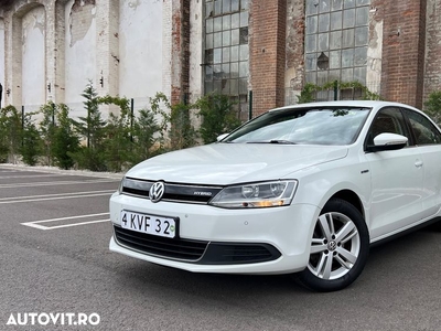 Volkswagen Jetta 1.4 Hybrid DSG Comfortline