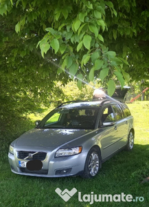 Volvo v50 facelift 2008