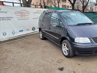 VW Sharan 2.0i, 2006, 7 locuri, inmatriculat RO