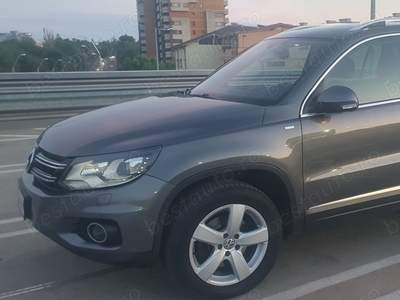 Vw Tiguan Track & Field GARANTIE, 4X4, Webasto,trapa panoramica