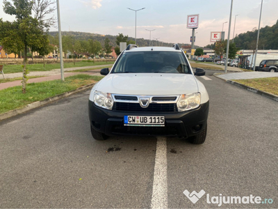 Dacia Duster 1,6 Benz 2013