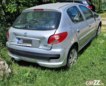 Peugeot 206+/ 10.2009 1.1