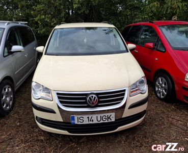 Vw touran, 2010, 2.0 tdi AUTOMATA- rate/variante