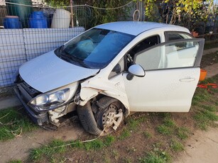 Kia Rio 2012 1.1 crdi avariata