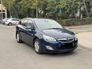 Opel Astra J 2011 1.7 Diesel