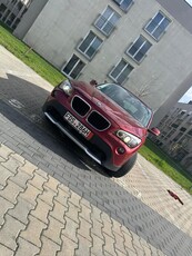 Vând BMW x1 manual