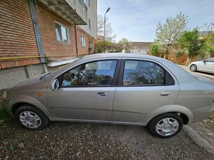 Vand Chevrolet Kalos an 2005, 1400 cmc