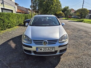 Vând volkswagen golf 5 , 1.4 benzina