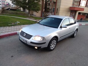 vw Passat b5.5 fab 2004 motor 1.9tdi 131cai 2seturi de roti