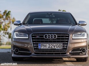 Audi S8 4.0 TFSI quattro Tiptronic