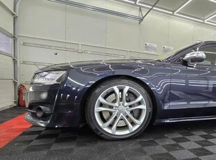 Audi S8 4.0 TFSI quattro Tiptronic