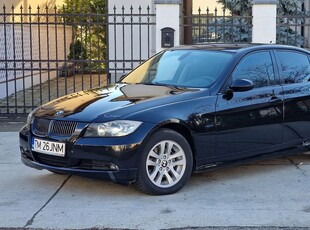 BMW Seria 3 318d