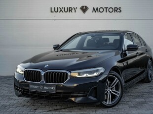 BMW Seria 5 520d Aut. Luxury Line