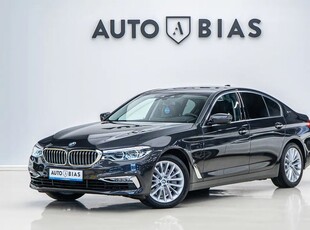 BMW Seria 5 530e Aut. Luxury Line