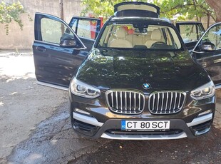 BMW X3 xDrive30i AT