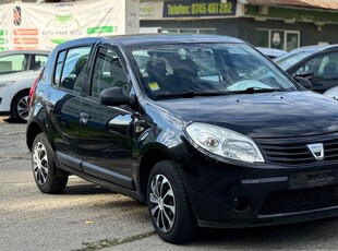 Dacia Sandero 1.2 16V 75 Celebration