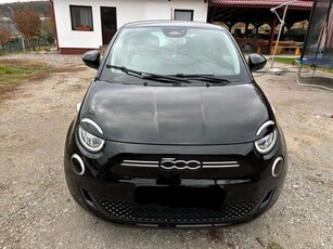 Fiat 500 500e Icon