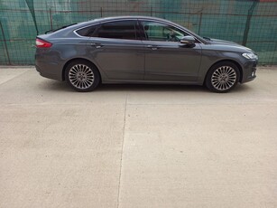 Ford Mondeo 2.0 TDCi Powershift Titanium