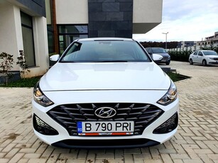 Hyundai i30 1.5 110CP 5DR M/T Highway