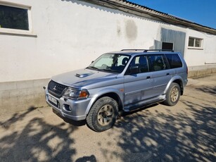 Mitsubishi Pajero Sport 2.5 TD Intense