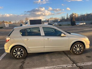 Opel Astra 1.4