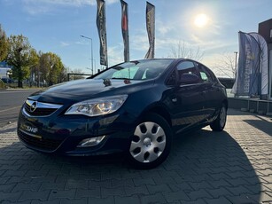 Opel Astra 1.4 ECOFLEX Design Edition