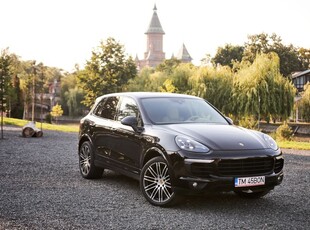 Porsche Cayenne 3.0 L