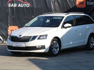 Skoda Octavia Combi Diesel 1.6 TDI DSG Ambition