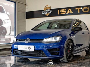 Volkswagen Golf R 4Motion (BlueMotion Technology) DSG