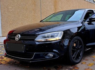 Volkswagen Jetta 2.0 TDI CR DPF Highline