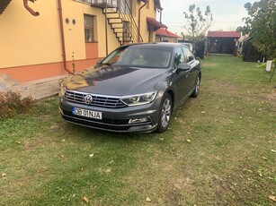 Volkswagen Passat 2.0 TDI DSG 4Motion Comfortline