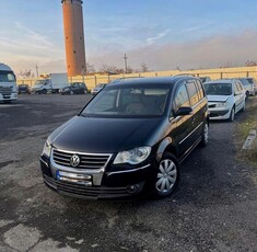 Volkswagen Touran 2.0 TDI DPF Highline