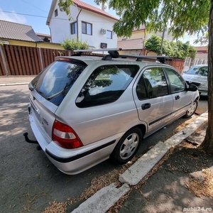 Honda civic aerodeck 2002