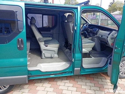 NISSAN PRIMASTAR identic cu RENAULT TRAFIC si OPEL VIVARO