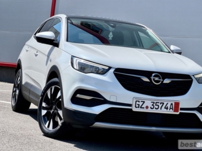 Opel grandland x perlat