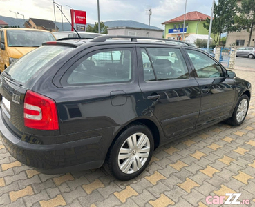 Skoda Octavia DSG cash sau rate