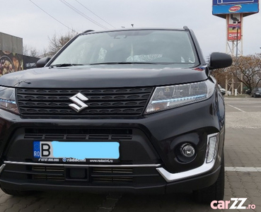 Suzuki vitara Hybrid negru, doar 27000 km