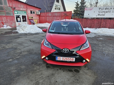 Toyota Aygo X-Play Touch Apple car Play 53000 km 2017