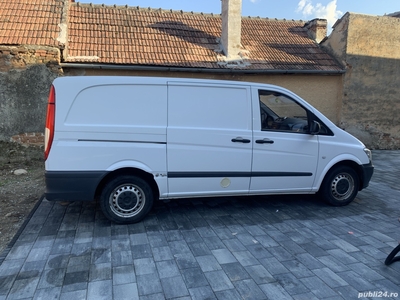 Vând Mercedes Vito 2014