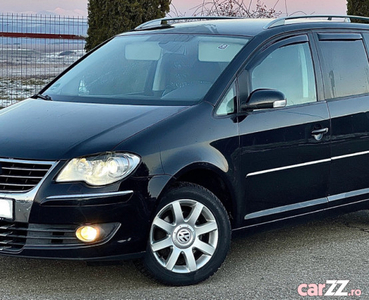 Volkswagen Touran Face-Lift 2.0 TDI 140CP Exclusive 2008