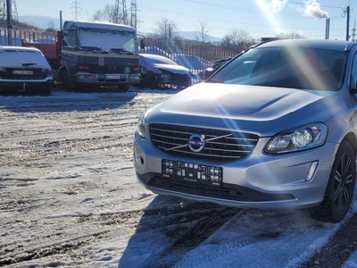 Volvo xc60 an 2017