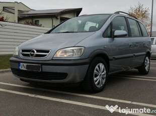 Opel Zafira 7 locuri