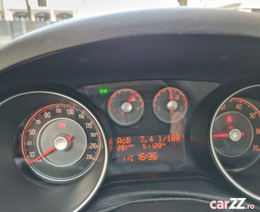 Fiat Punto 1.4, 2016, stare impecabila