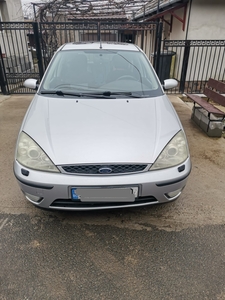 Ford Focus Ghia exclusive Lompirt