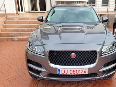 Jaguar F-Pace 60.000km Keyless Entry GO Bord Virtual Tapitat Piele Perforata Camera